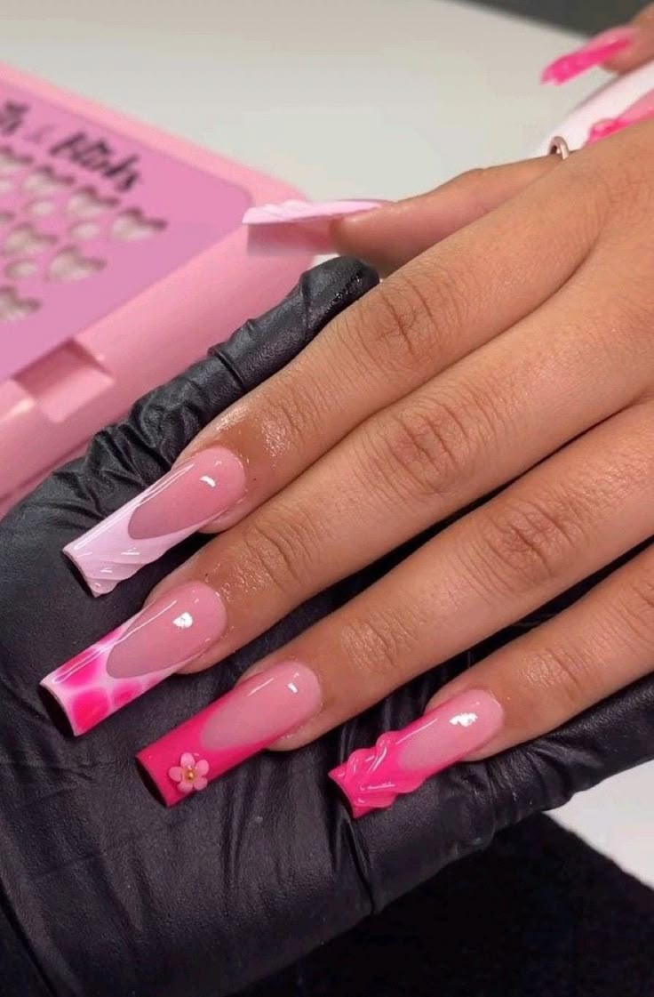 Minimal Girlie